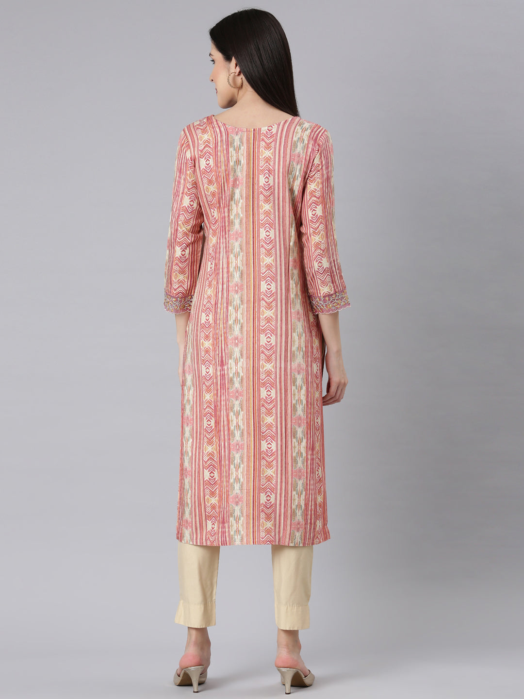 Neerus Pink chevron printed straight kurti - side view