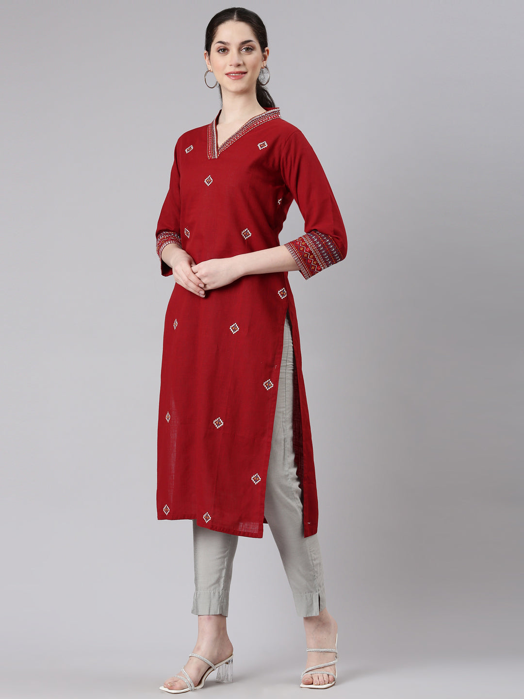 Neerus Maroon solid straight kurta - back view