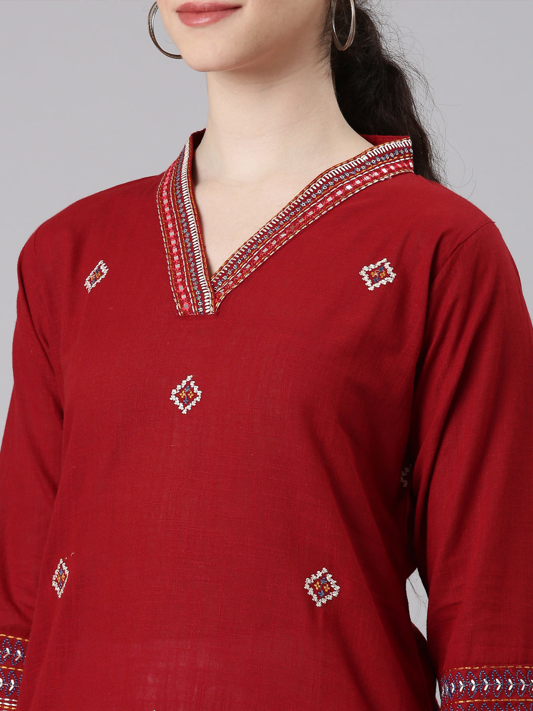Neerus Maroon solid straight kurta - detail view 1