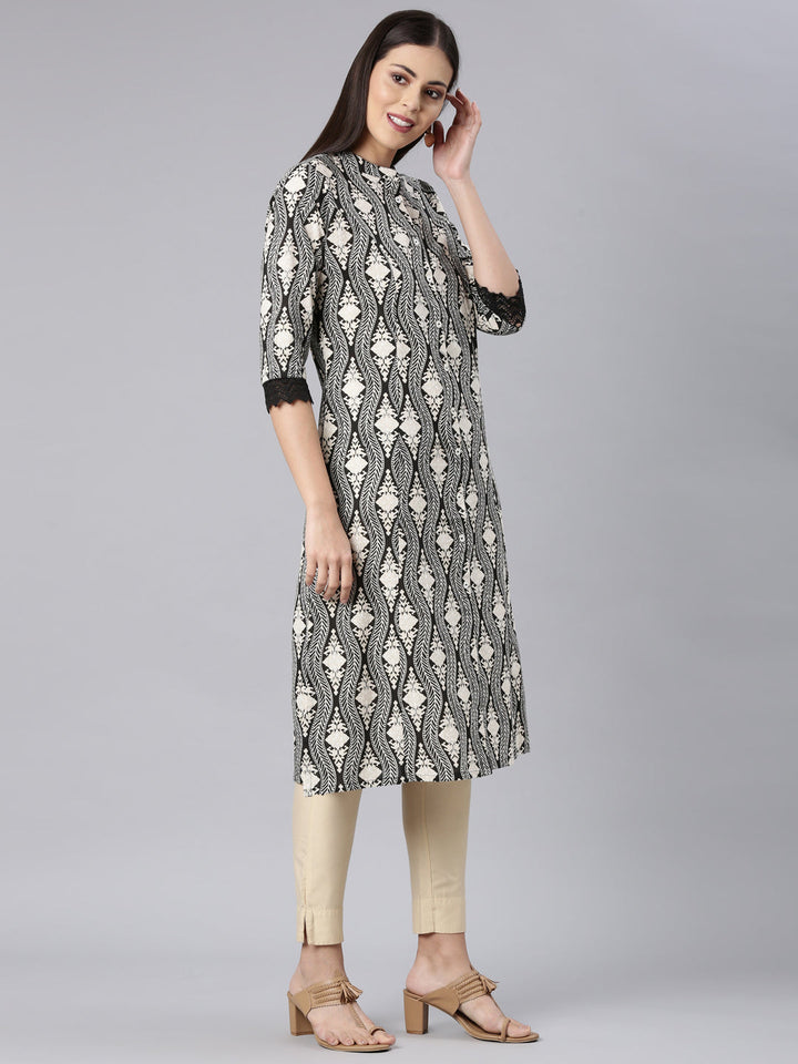 Neerus Black printed chevron straight kurti - side view