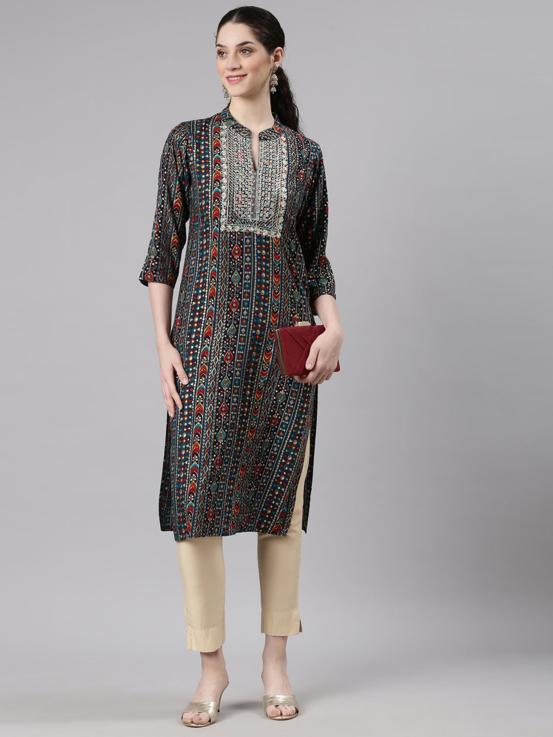 Neerus Blue rayon printed straight kurta - detail view 3
