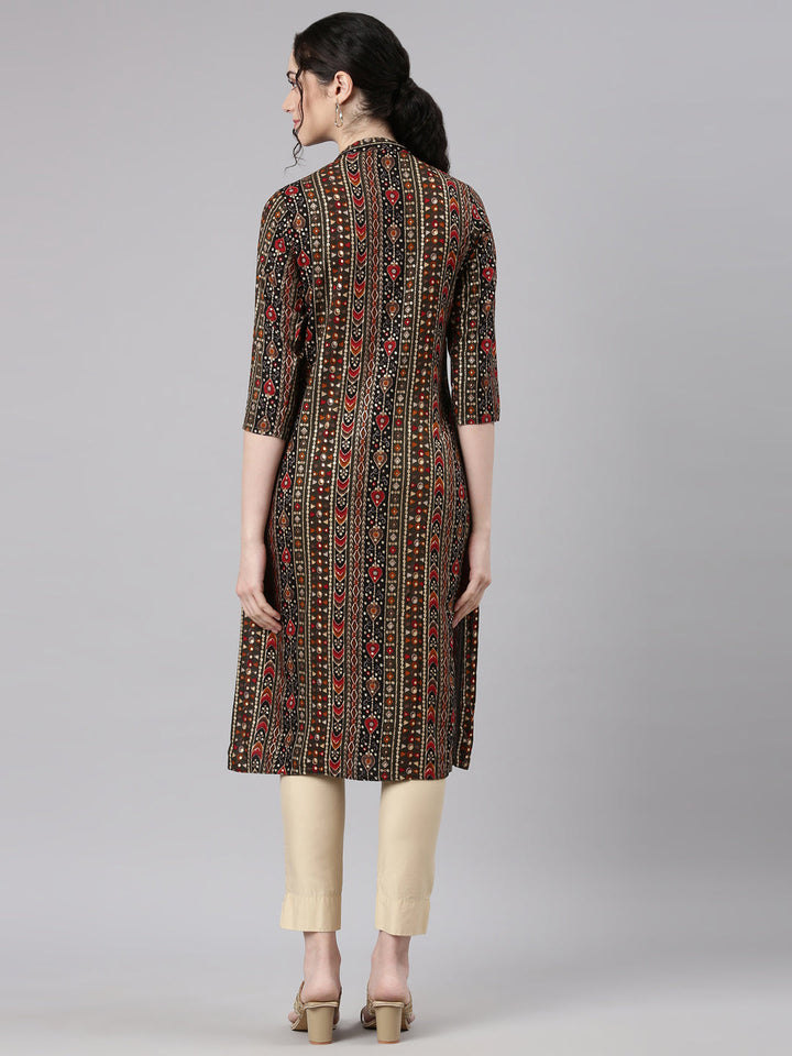 Neerus Green rayon printed straight kurti - detail view 1
