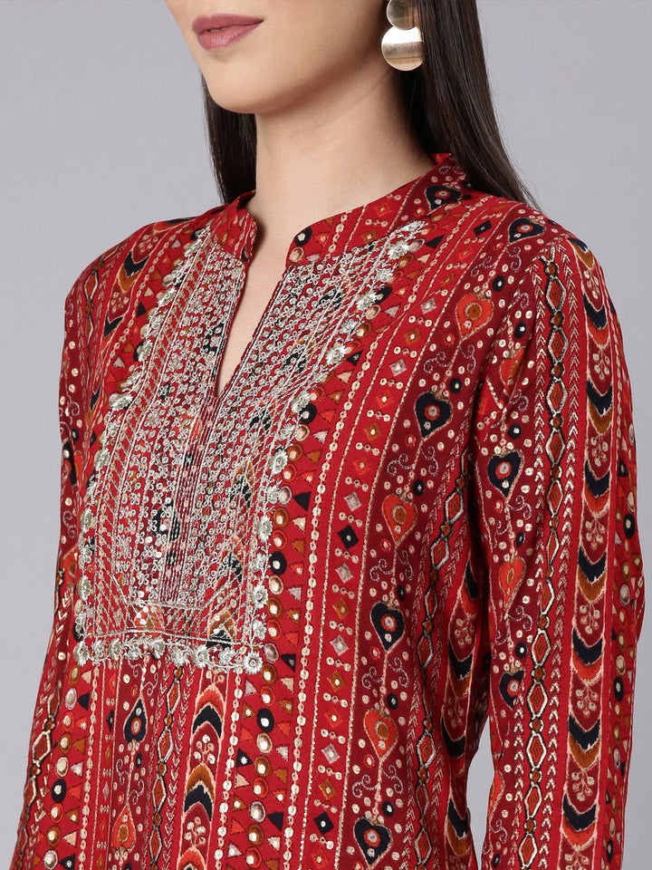 Neerus Red Rayon Embellished Straight Kurta - detail view 2