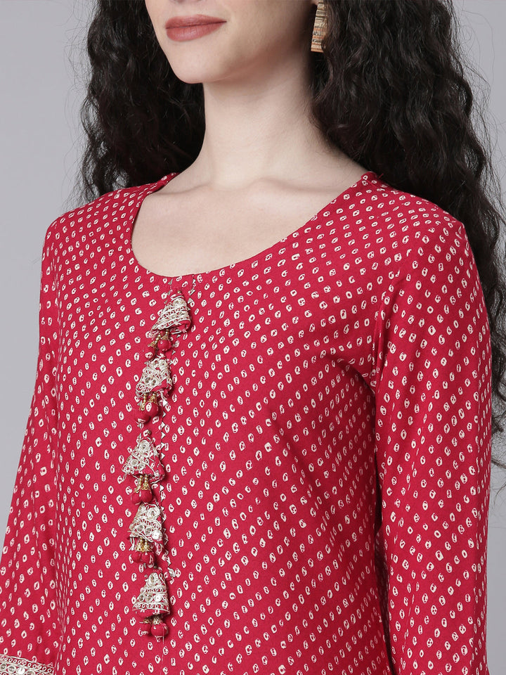 Neerus Pink Casual Bandhani Straight Kurtas