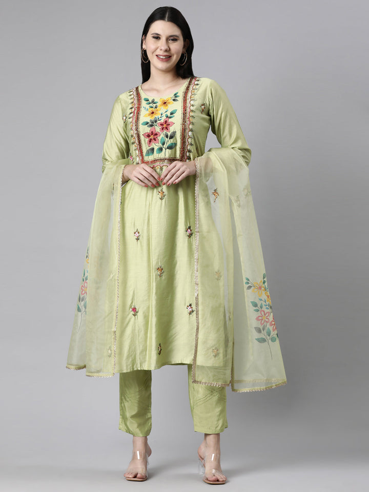 Neerus Green muslin printed suit set - front view