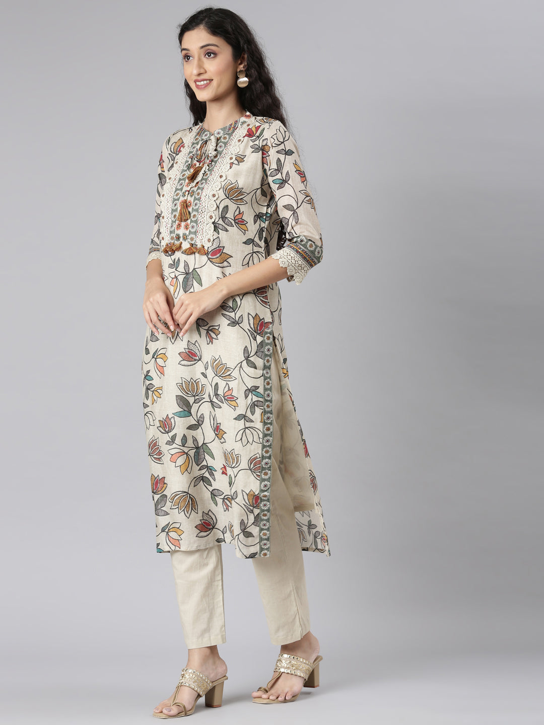 Neerus Beige cotton printed suit set - back view