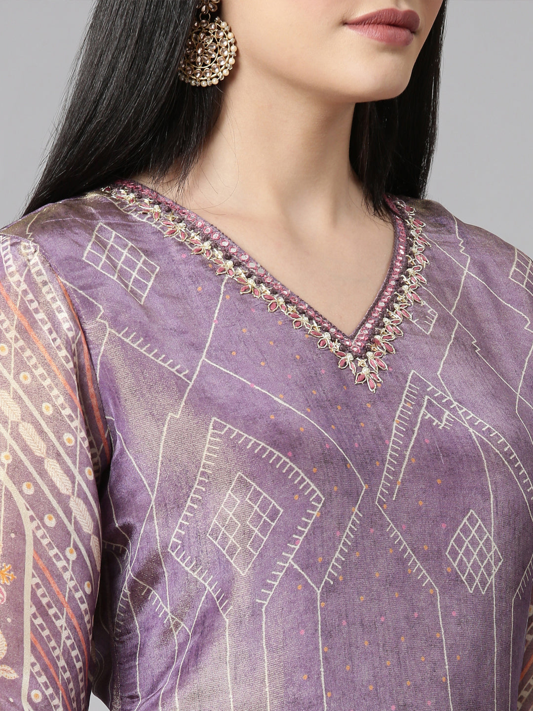 Neerus Purple tissue printed suit set - detail view 2
