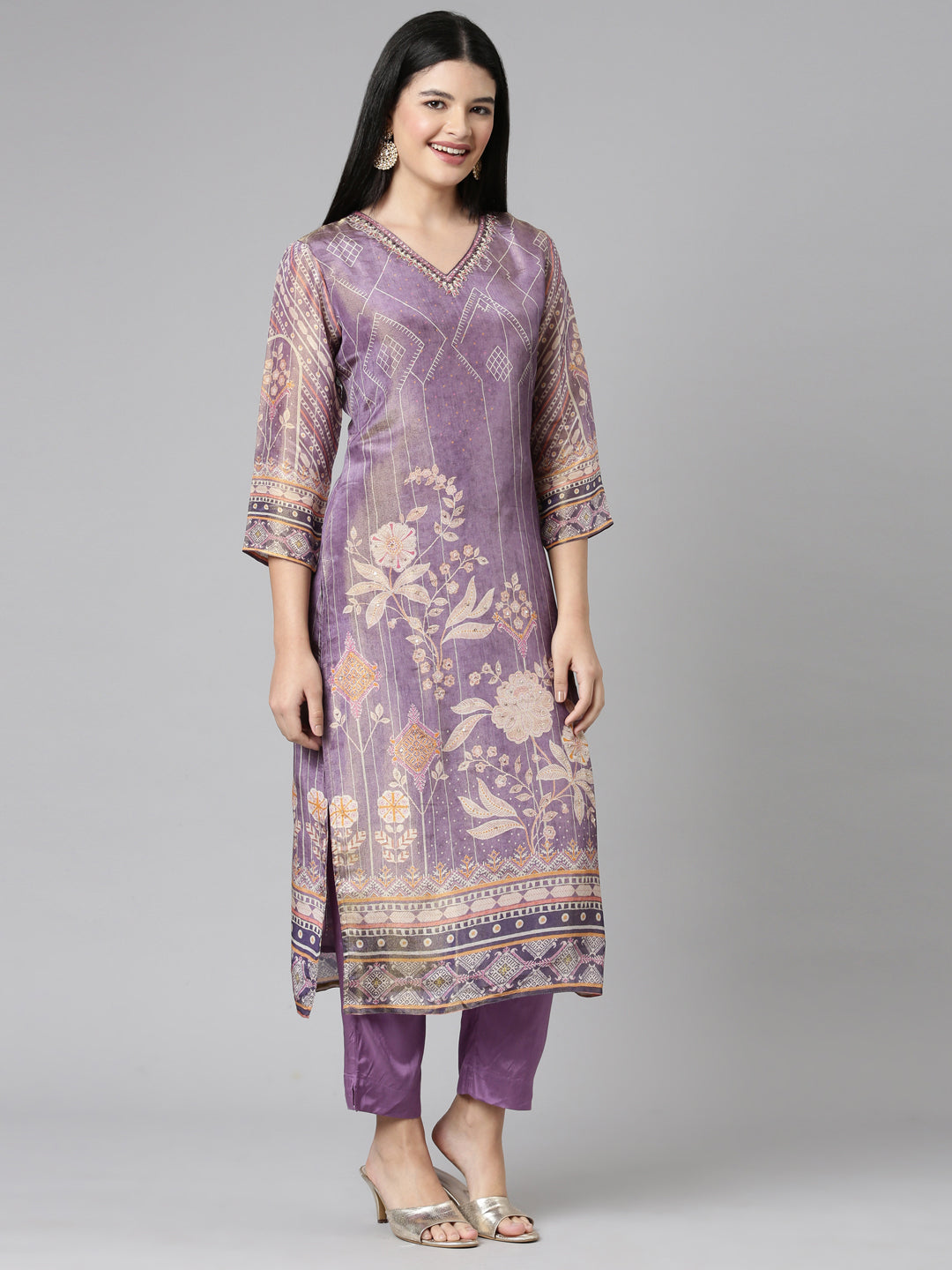 Neerus Purple tissue printed suit set - side view