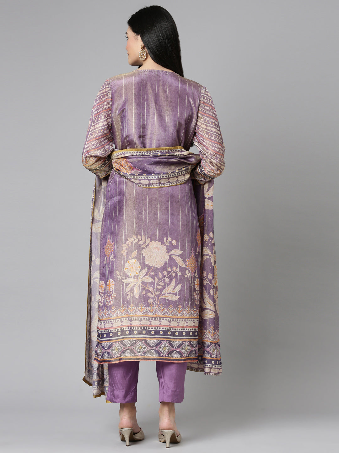 Neerus Purple tissue printed suit set - detail view 1