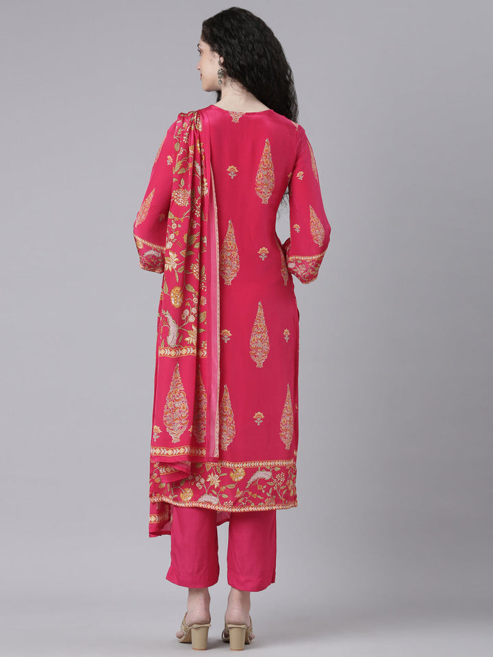 Neerus Pink cotton printed suit set - side view