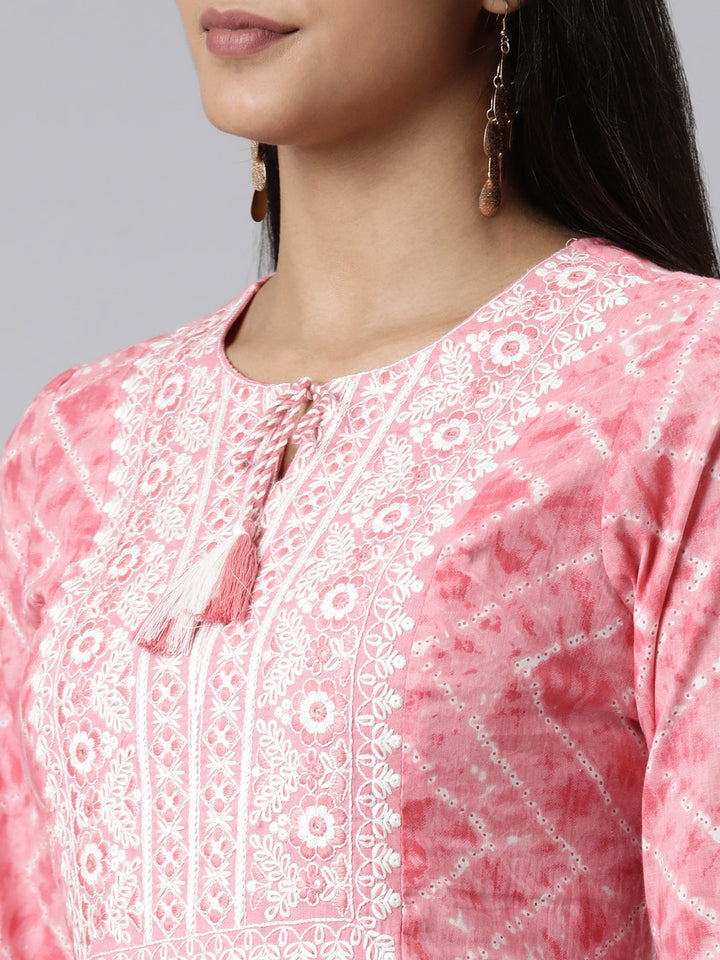 Neerus Pink cotton printed kurta set with trouser and dupatta - detail view 1