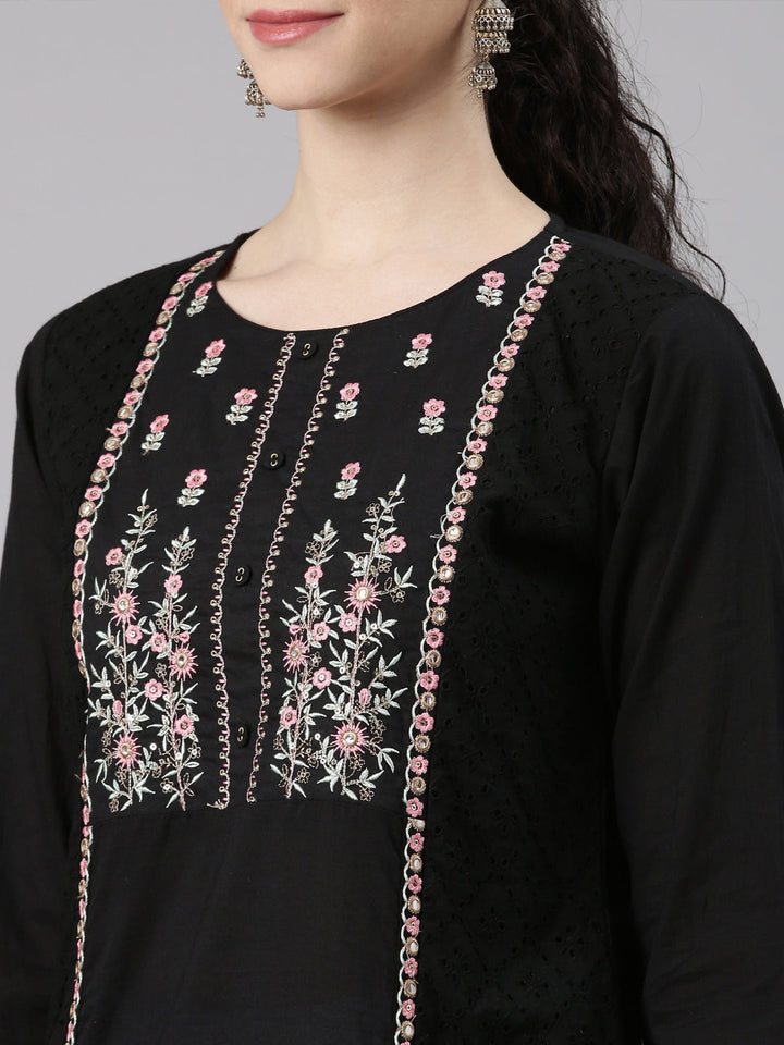 Neerus Black cotton embellished straight kurti - detail view 2