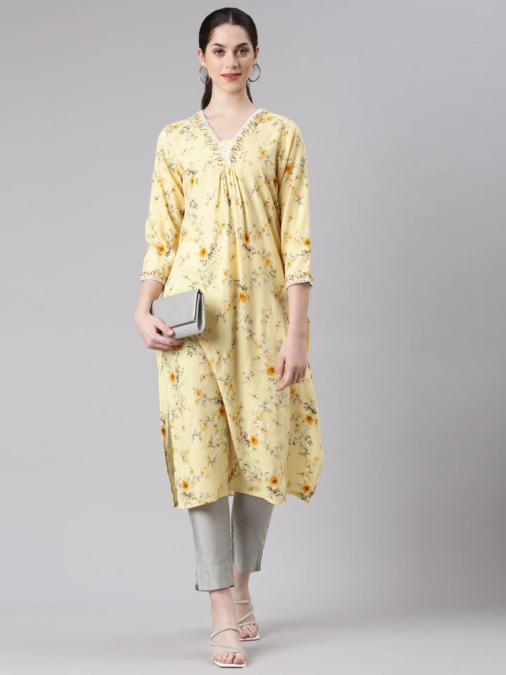 Neerus Yellow rayon printed kurta panelled straight - detail view 2