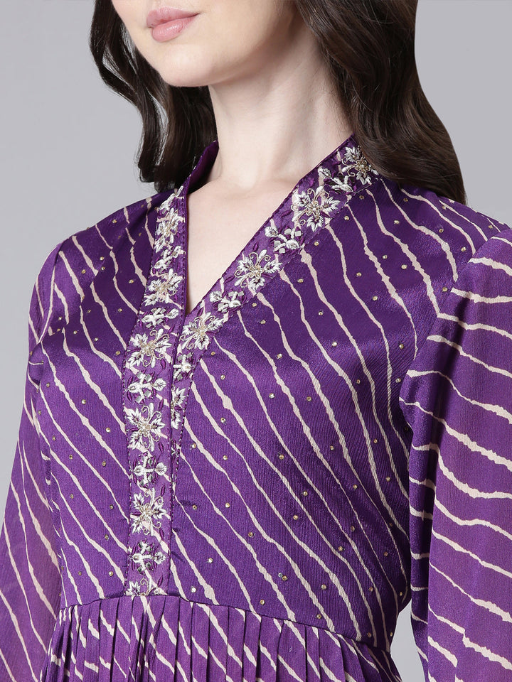 Neerus Purple georgette printed straight dress - detail view 1