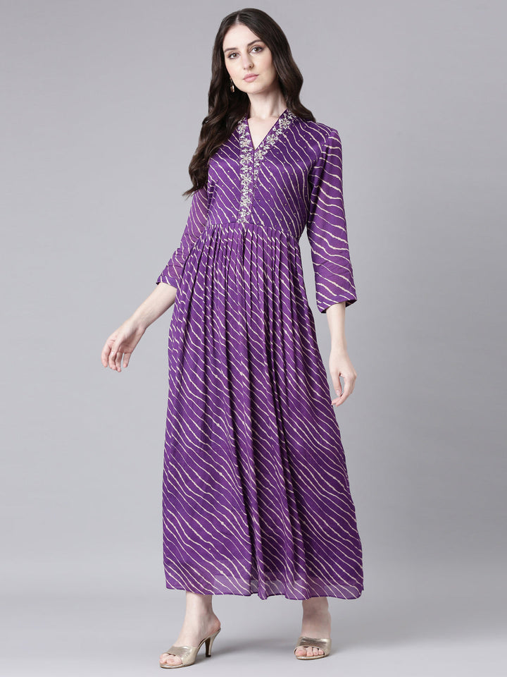Neerus Purple georgette printed straight dress - detail view 2
