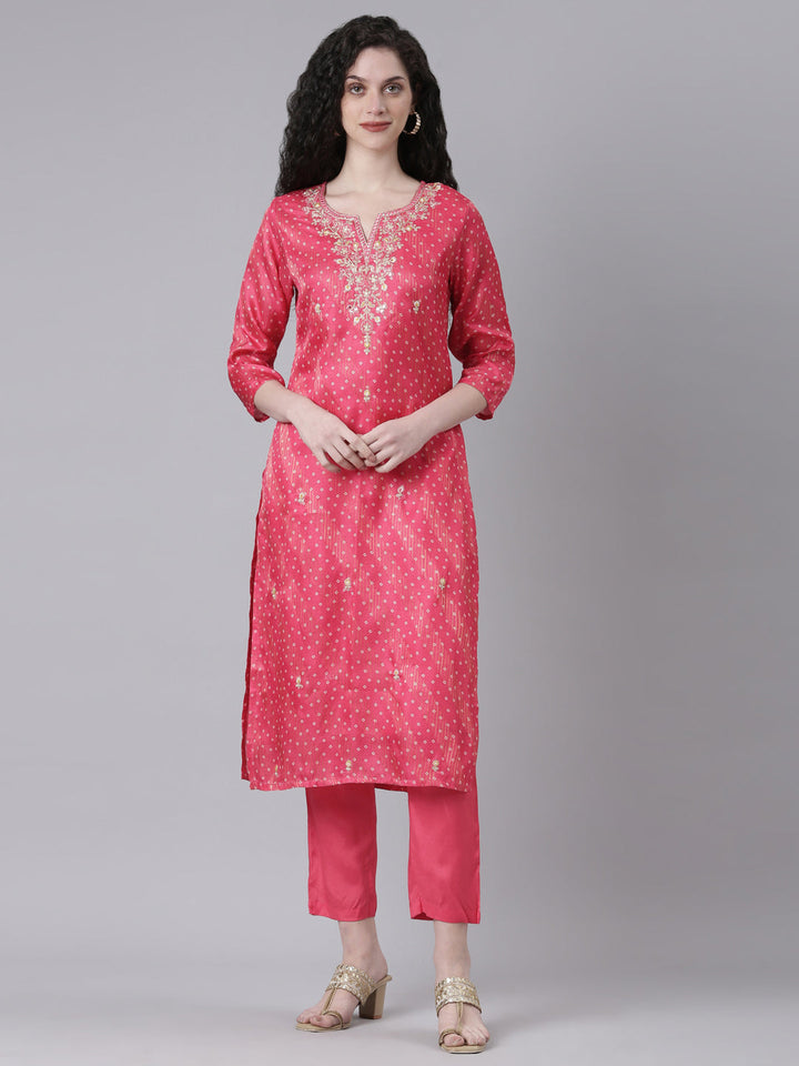 Neerus Pink jute cotton printed kurta set - front view
