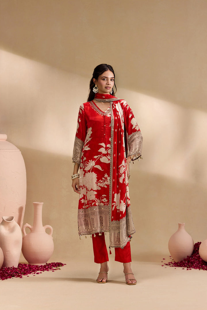 Red Crepe Vintage Floral Printed Three Piece Set