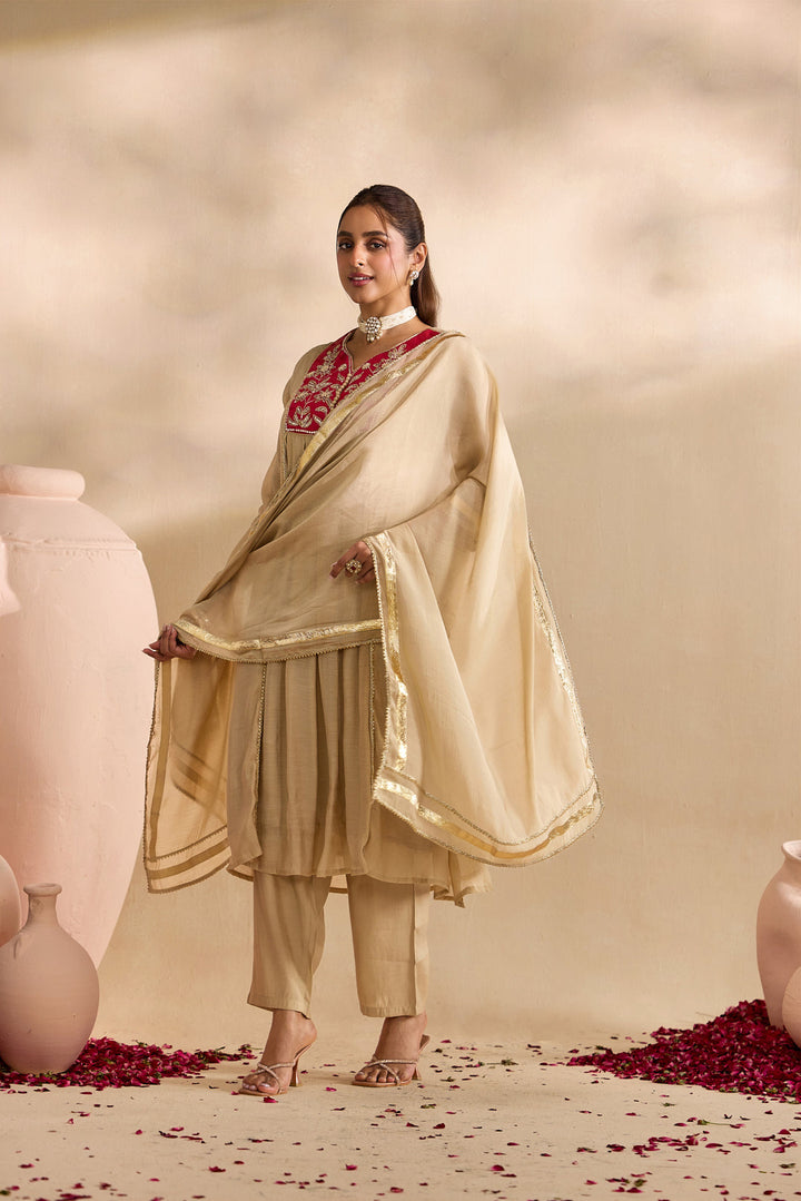 Pink Chanderi Zari Embroidered Three Piece Set