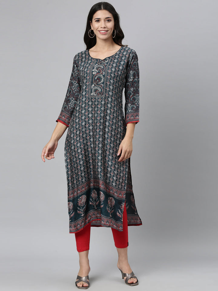 Neerus Green printed ethnic kurta for women - front view