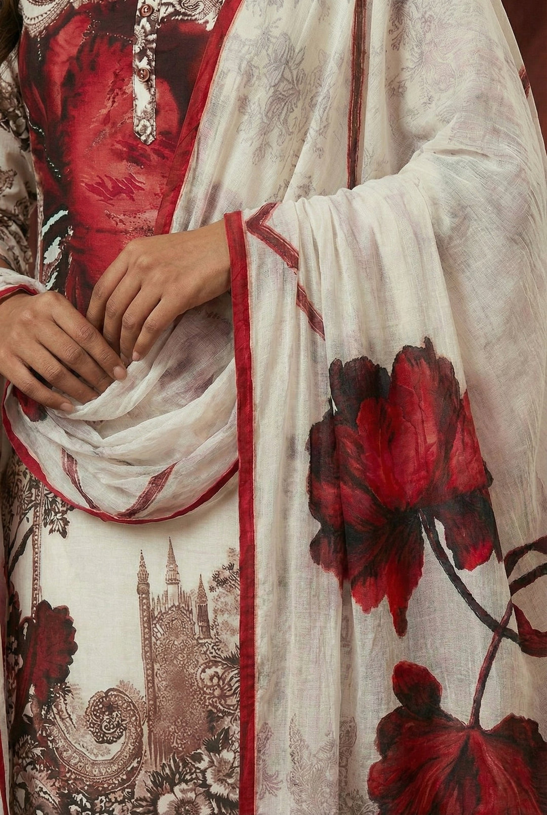 Neerus White cotton digital printed suit set - detail view 3