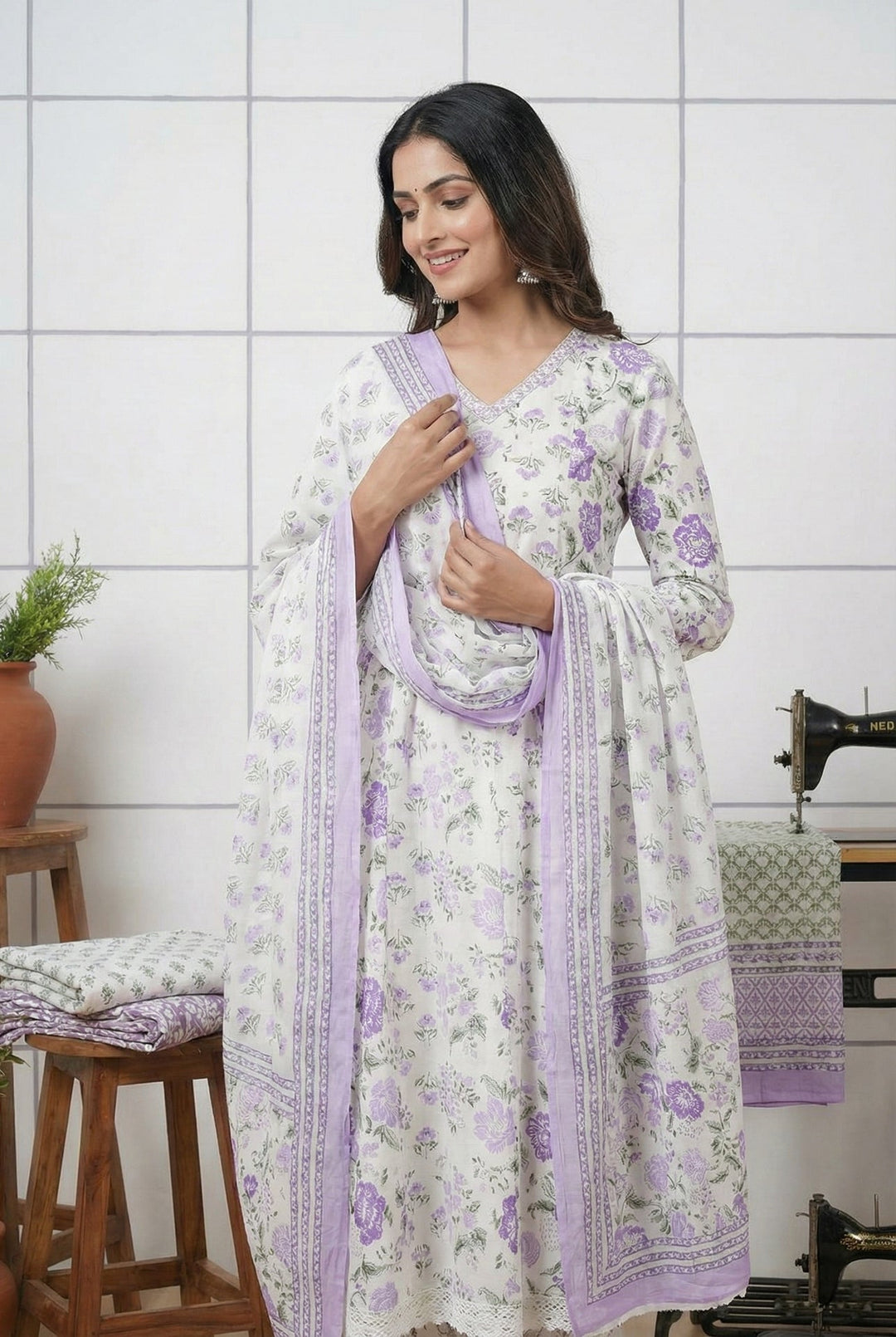 Neerus Purple cotton hand embroidered suit set - detail view 2
