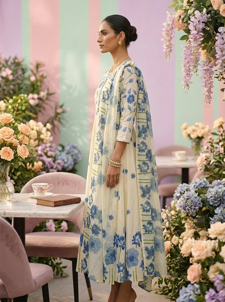 Neerus Blue cotton printed suit set - detail view 1