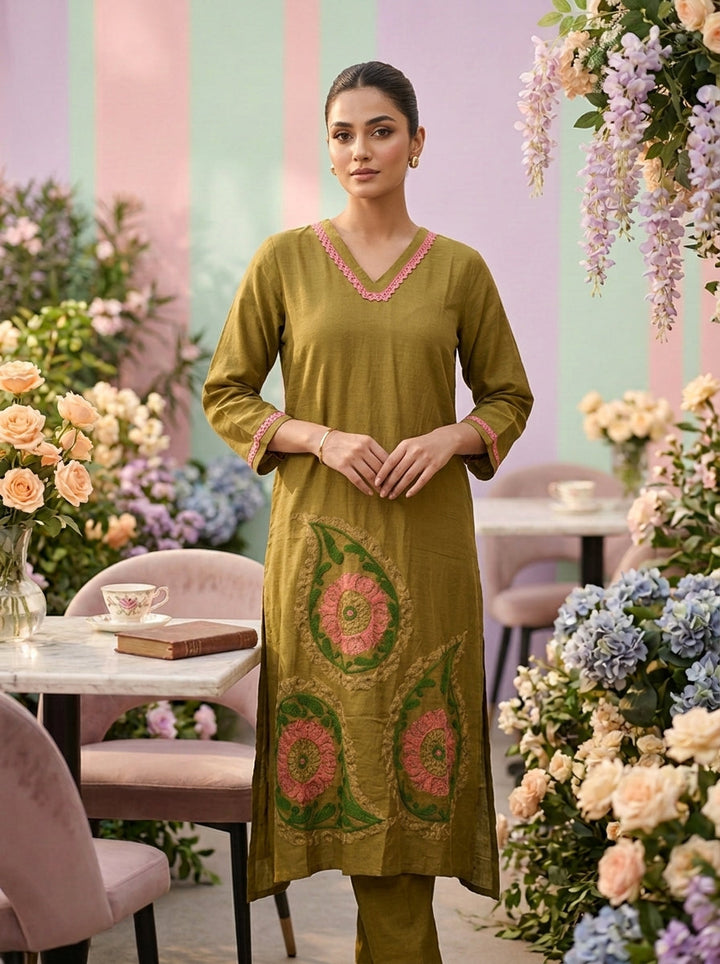 Neerus Green cotton printed kurta set - front view