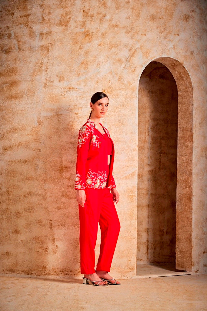 Neerus Red cotton printed suit set - side view