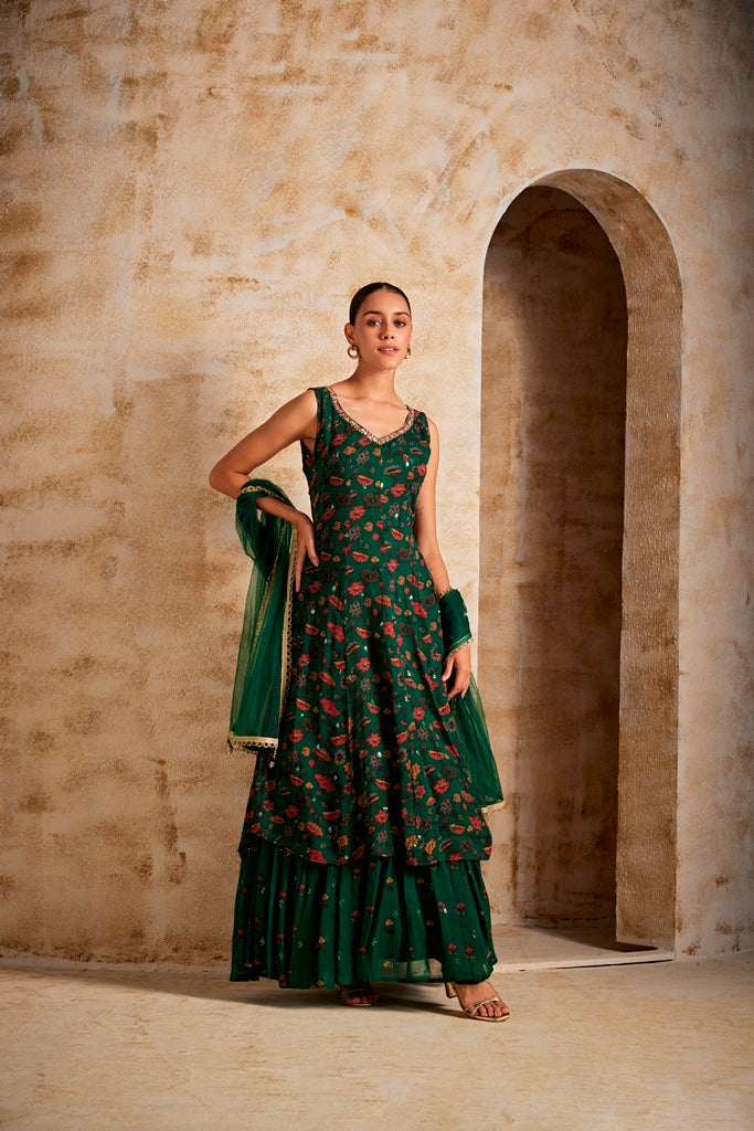 Neerus Green Georgette Maxi Gown - detail view 1
