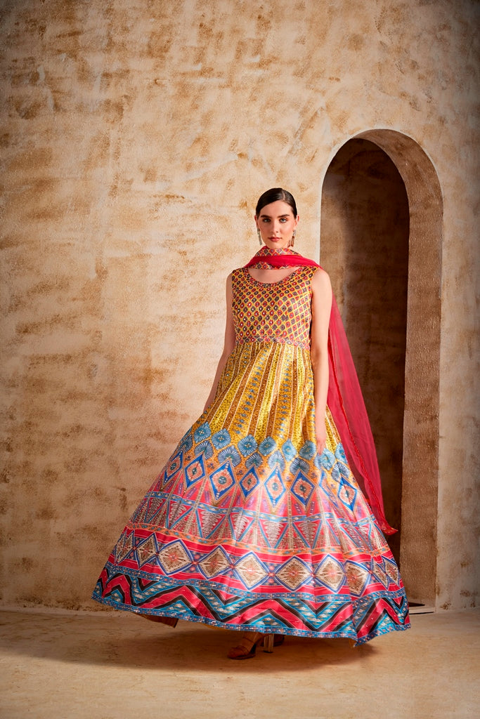 Neerus Yellow silk maxi gown - detail view 1