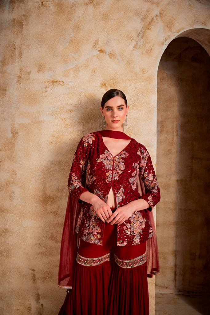 Neerus Maroon suit set - front view