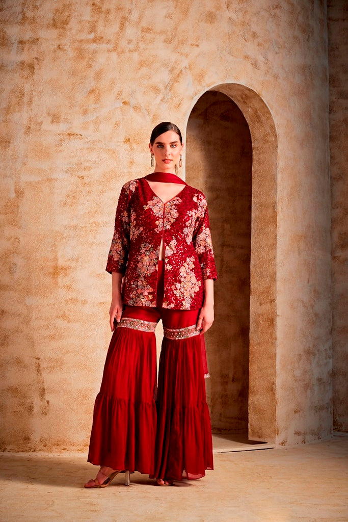 Neerus Maroon suit set - back view